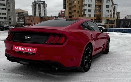 Ford Mustang VI рестайлинг, 2020 год, 3 250 000 рублей, 4 фотография