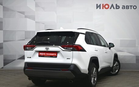 Toyota RAV4, 2019 год, 3 895 000 рублей, 8 фотография