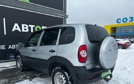 Chevrolet Niva I рестайлинг, 2017 год, 677 000 рублей, 7 фотография