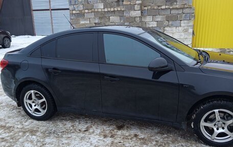 Chevrolet Cruze II, 2009 год, 650 000 рублей, 7 фотография