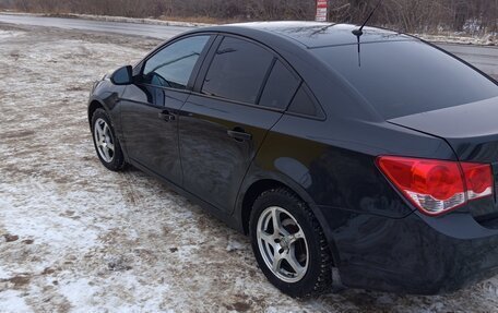 Chevrolet Cruze II, 2009 год, 650 000 рублей, 4 фотография