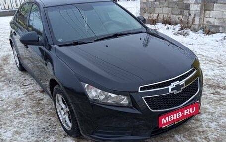 Chevrolet Cruze II, 2009 год, 650 000 рублей, 8 фотография