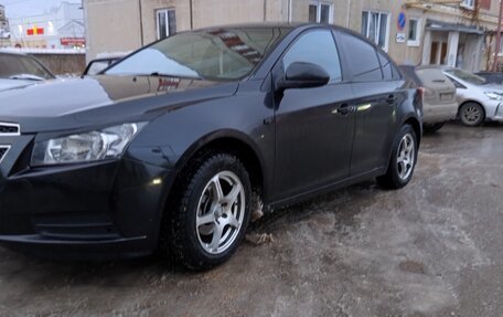 Chevrolet Cruze II, 2009 год, 650 000 рублей, 23 фотография