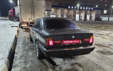 BMW 5 серия, 1992 год, 470 000 рублей, 11 фотография