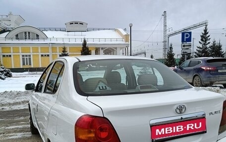 Toyota Platz, 2003 год, 650 000 рублей, 6 фотография