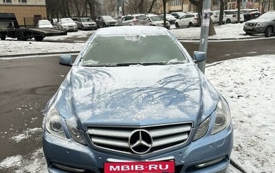 Mercedes-Benz E-Класс, 2011 год, 1 400 000 рублей, 1 фотография