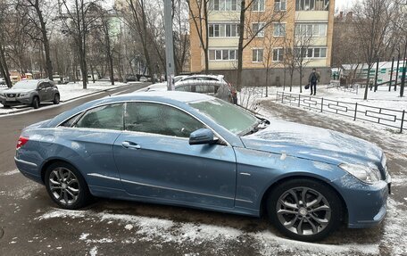 Mercedes-Benz E-Класс, 2011 год, 1 400 000 рублей, 3 фотография