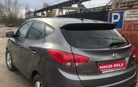 Hyundai ix35 I рестайлинг, 2012 год, 1 300 000 рублей, 3 фотография