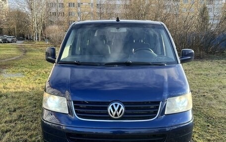 Volkswagen Multivan T5, 2004 год, 1 370 000 рублей, 2 фотография