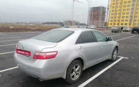 Toyota Camry, 2007 год, 850 000 рублей, 4 фотография