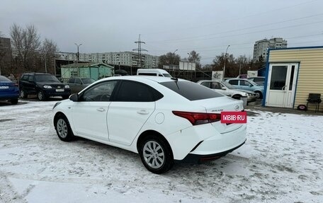 Hyundai Solaris II рестайлинг, 2021 год, 1 890 000 рублей, 2 фотография