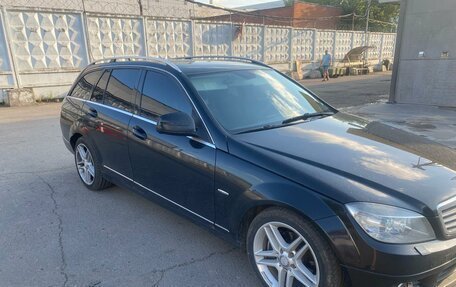 Mercedes-Benz C-Класс, 2008 год, 1 200 000 рублей, 4 фотография