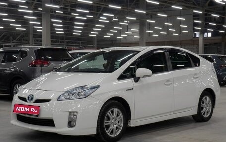 Toyota Prius, 2011 год, 1 300 000 рублей, 1 фотография