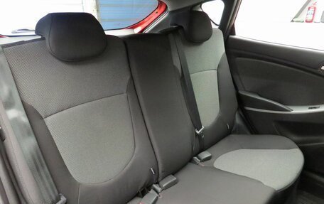 Hyundai Solaris II рестайлинг, 2012 год, 975 000 рублей, 14 фотография