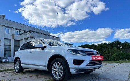 Volkswagen Touareg III, 2016 год, 3 350 000 рублей, 6 фотография