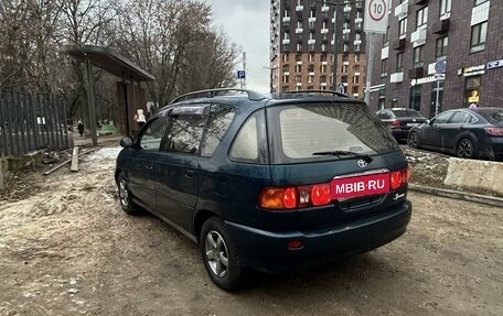 Toyota Ipsum II, 1999 год, 490 000 рублей, 6 фотография