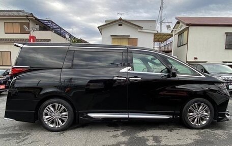 Toyota Alphard, 2024 год, 9 560 000 рублей, 5 фотография