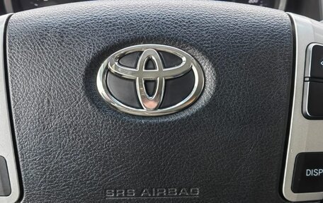 Toyota Land Cruiser 200, 2012 год, 4 500 000 рублей, 17 фотография