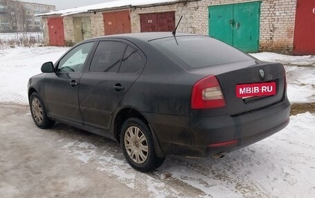 Skoda Octavia, 2011 год, 591 000 рублей, 2 фотография