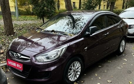 Hyundai Solaris II рестайлинг, 2012 год, 1 060 000 рублей, 2 фотография