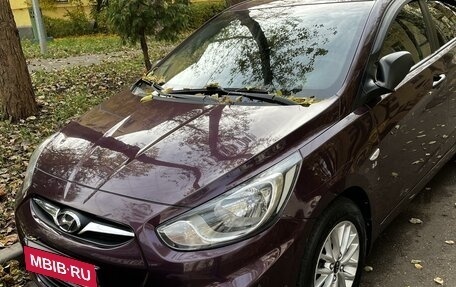 Hyundai Solaris II рестайлинг, 2012 год, 1 060 000 рублей, 7 фотография