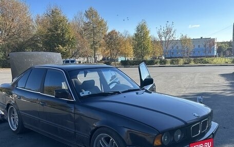 BMW 5 серия, 1988 год, 460 000 рублей, 11 фотография