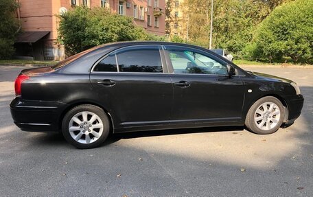 Toyota Avensis III рестайлинг, 2006 год, 750 000 рублей, 4 фотография