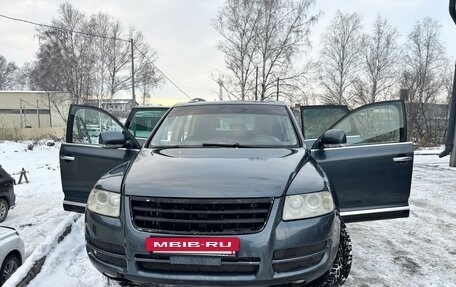 Volkswagen Touareg III, 2005 год, 1 050 000 рублей, 8 фотография