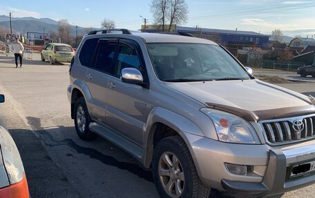 Toyota Land Cruiser Prado 120 рестайлинг, 2007 год, 1 990 000 рублей, 3 фотография