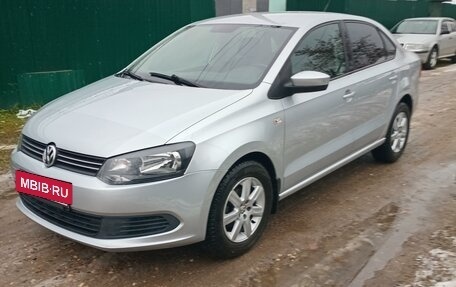 Volkswagen Polo VI (EU Market), 2014 год, 900 000 рублей, 4 фотография