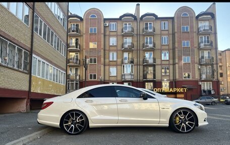 Mercedes-Benz CLS, 2011 год, 3 000 000 рублей, 2 фотография