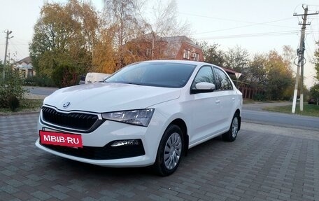 Skoda Rapid II, 2020 год, 1 610 000 рублей, 2 фотография