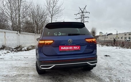 Volkswagen Tiguan II, 2022 год, 3 880 000 рублей, 5 фотография