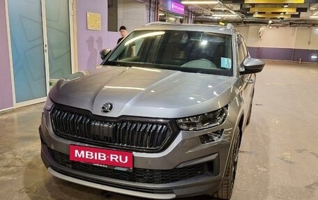 Skoda Kodiaq I, 2022 год, 5 200 000 рублей, 1 фотография