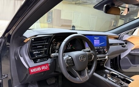 Lexus RX IV рестайлинг, 2024 год, 10 500 000 рублей, 22 фотография