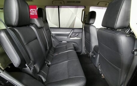 Mitsubishi Pajero IV, 2015 год, 2 455 000 рублей, 12 фотография