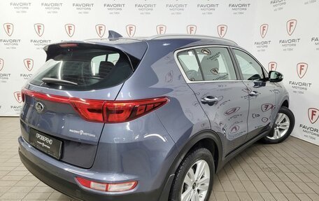 KIA Sportage IV рестайлинг, 2018 год, 1 990 000 рублей, 6 фотография