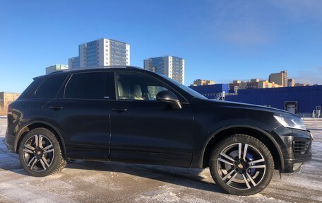 Volkswagen Touareg III, 2012 год, 2 350 000 рублей, 4 фотография