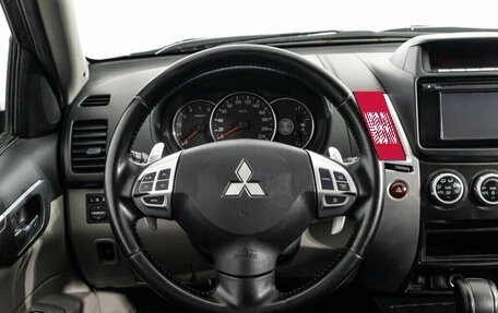 Mitsubishi Pajero Sport II рестайлинг, 2014 год, 1 650 000 рублей, 16 фотография