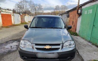 Chevrolet Niva I рестайлинг, 2017 год, 850 000 рублей, 1 фотография