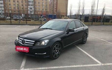 Mercedes-Benz C-Класс, 2013 год, 1 880 000 рублей, 3 фотография