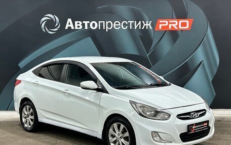 Hyundai Solaris II рестайлинг, 2011 год, 690 000 рублей, 3 фотография