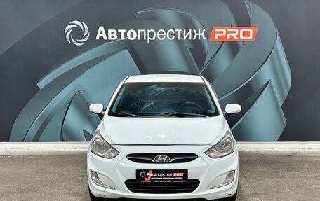 Hyundai Solaris II рестайлинг, 2011 год, 690 000 рублей, 2 фотография