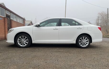 Toyota Camry, 2013 год, 2 200 000 рублей, 3 фотография