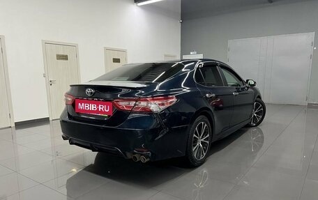 Toyota Camry, 2018 год, 2 445 000 рублей, 2 фотография