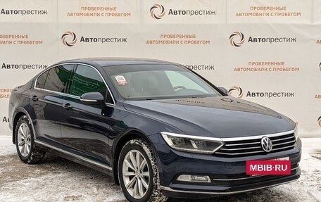 Volkswagen Passat B8 рестайлинг, 2015 год, 2 040 000 рублей, 2 фотография