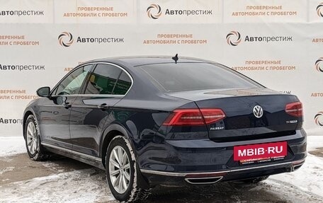 Volkswagen Passat B8 рестайлинг, 2015 год, 2 040 000 рублей, 9 фотография