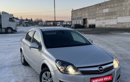 Opel Astra H, 2012 год, 770 000 рублей, 1 фотография