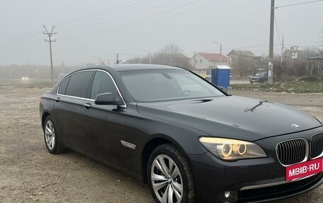 BMW 7 серия, 2010 год, 2 200 000 рублей, 3 фотография