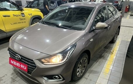 Hyundai Solaris II рестайлинг, 2019 год, 1 395 000 рублей, 1 фотография